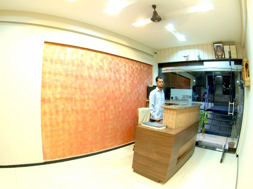 Hotel Rahi Vadodara Exterior foto